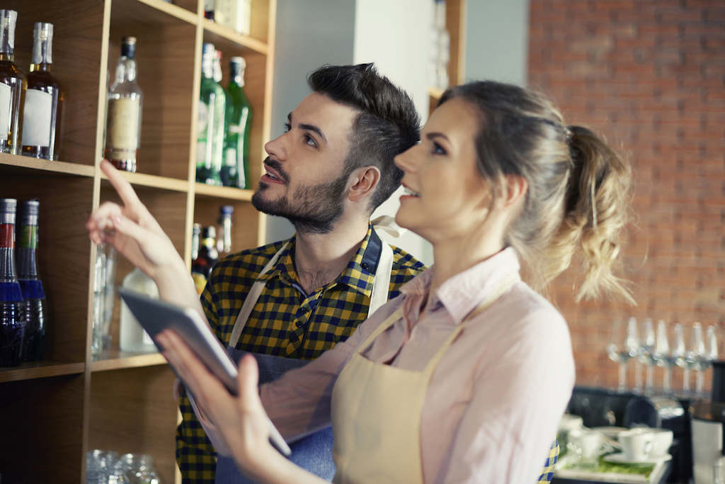 Use a Mobile Inspection Tool to Replace Paper Checklists With a Digital Version