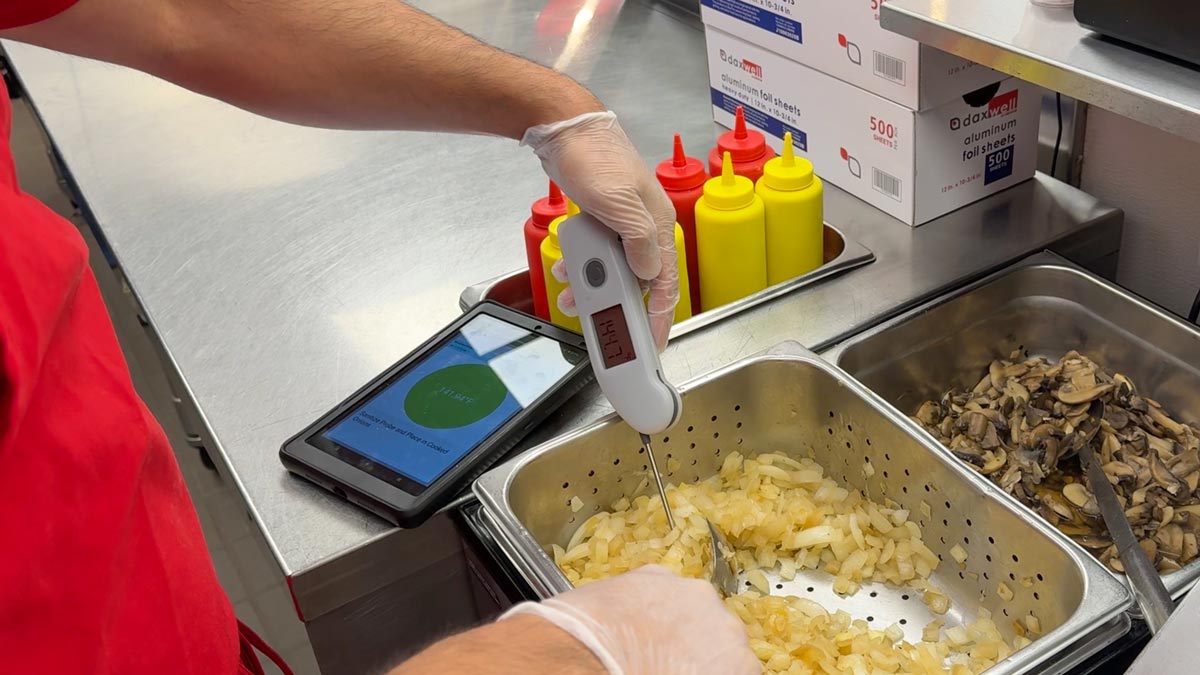 Food temperature check using ComplianceMate